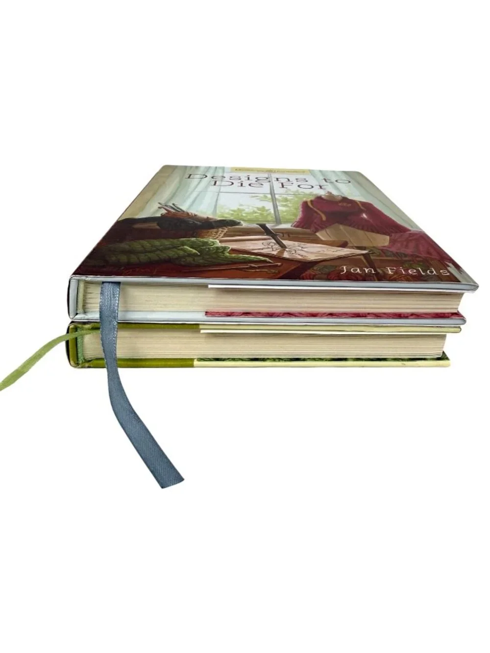Annies Mysteries Unraveled Series HC Book Designs To Die For & Unraveled Tidings